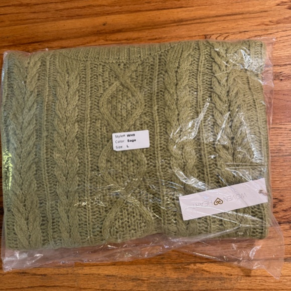 Woven Heart Turtleneck Sweater - Size L - Picture 2 of 2